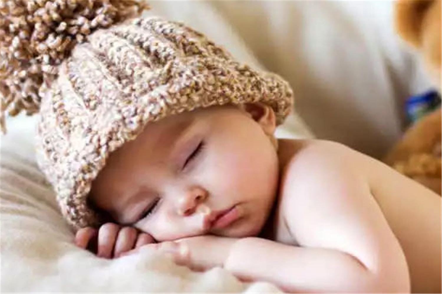 属猪的妈妈生个属猪的宝宝好吗,猪妈妈生个属猪宝宝好吗