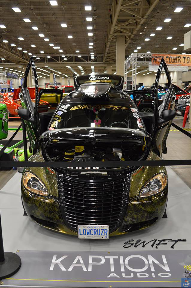 改装“剪刀门”的克莱斯勒PT漫步者,由丑变帅的蜕变过程