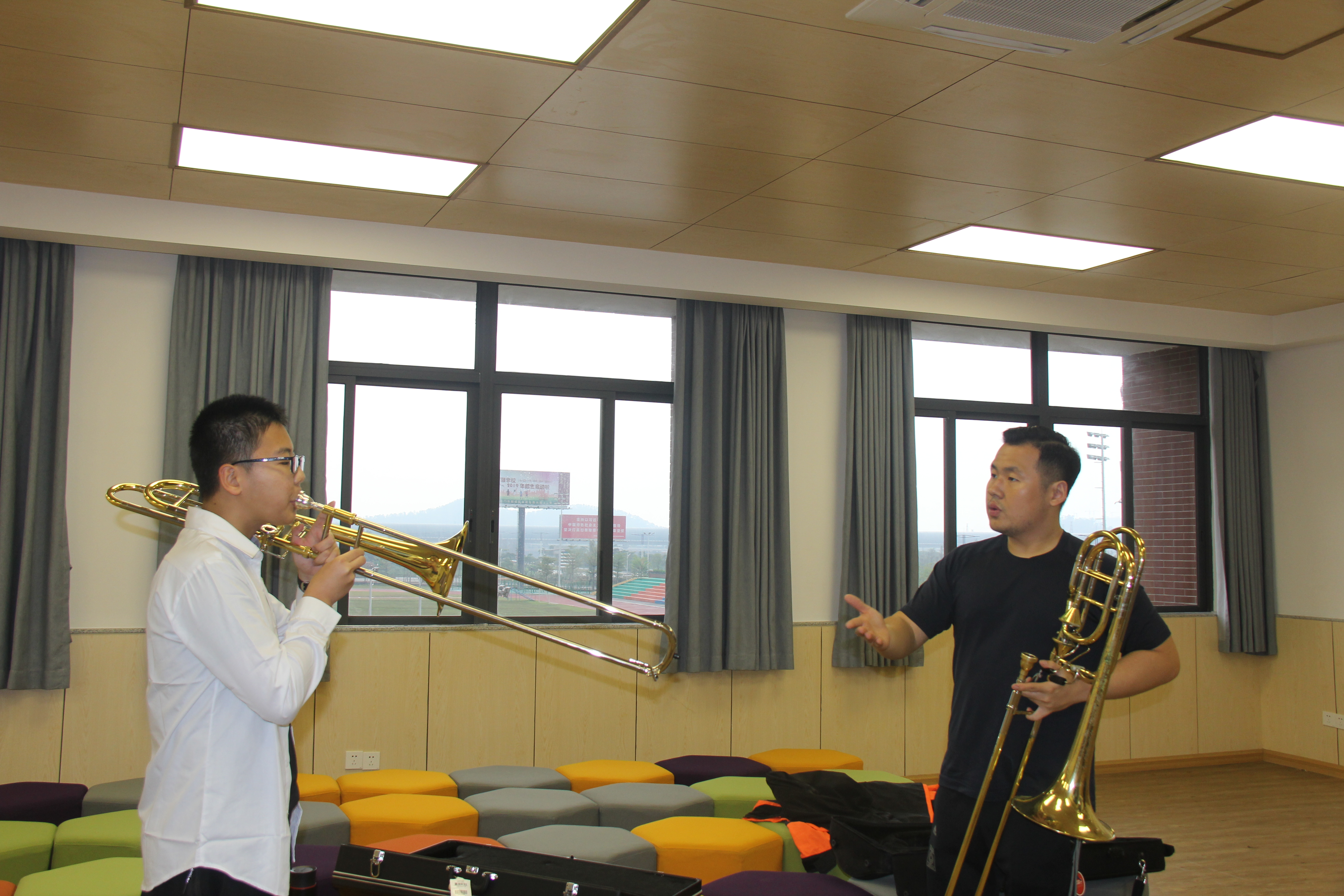 名师教学，梦想起飞，国内顶级管乐专家将亲自授课江门市广雅学校