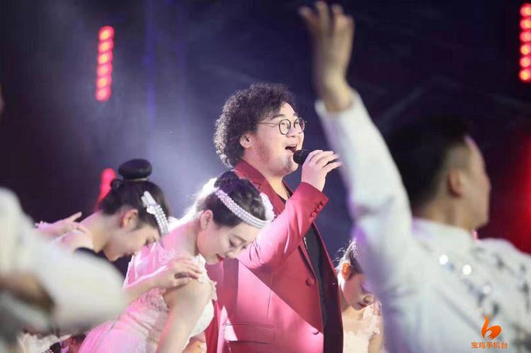 我们都是追梦人2019春节联欢晚会,我们都是追梦人春晚排练厅