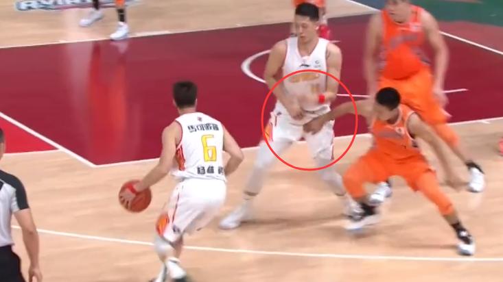 沈梓捷被打爆视频,沈梓捷被队友打