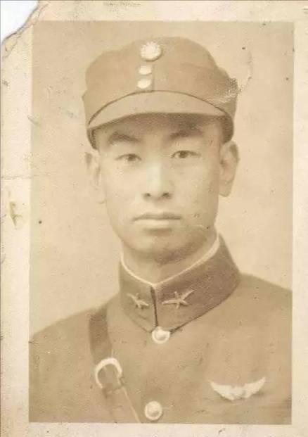 22岁的郑苹如诱杀汉奸被捕，牺牲后为何还深陷桃色新闻漩涡？