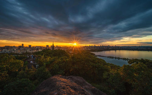 杭州免费的旅游景点攻略,杭州旅游攻略必去免费景点大全