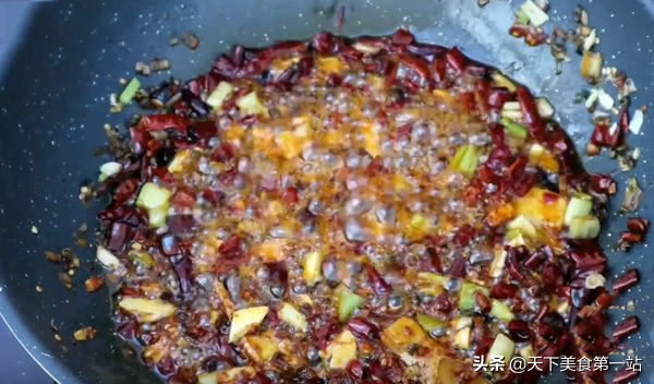 这才是火爆小龙虾的正确做法,小龙虾这样做再也不用去饭店了