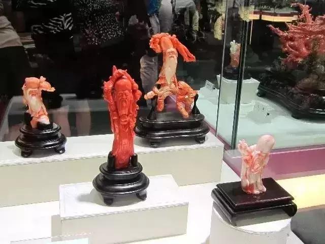 台湾红珊瑚博物馆雕刻作品展,台湾故宫最大的红珊瑚