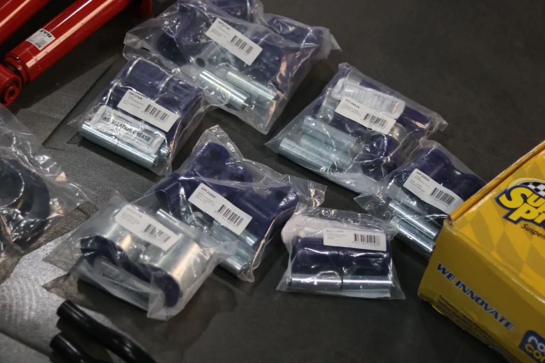 老车修复：翻新一辆破旧不堪的帕杰罗V93，还想再战十年工地