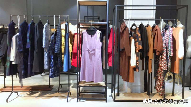高端女装进货网都有什么,女装品牌折扣批发一手货源在哪里