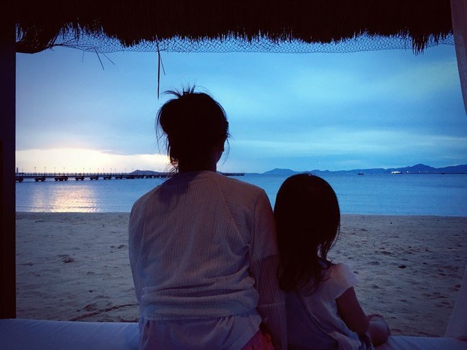 跟着我的步伐带着你走遍珠三角,跟着我的脚步去旅行歌曲