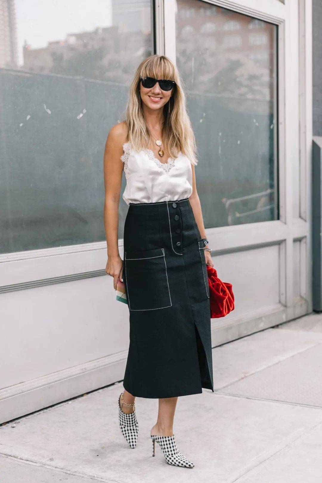 穿裙子不好看适合穿什么样的衣服,穿裙子不知道自己适合什么风格