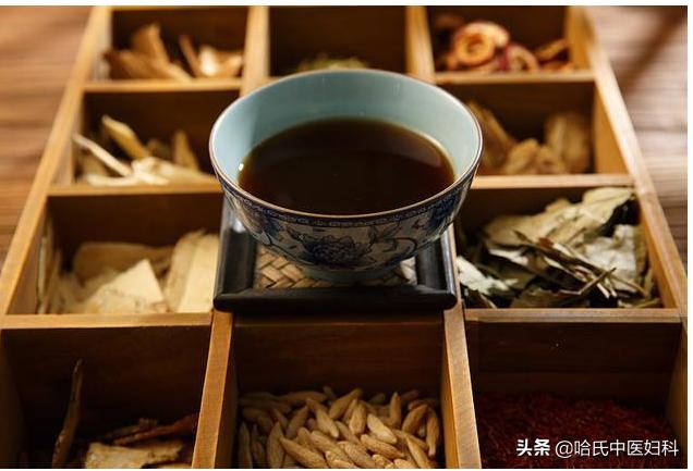 多囊卵巢综合症引起闭经怎么治疗,多囊卵巢综合症闭经了怎么办