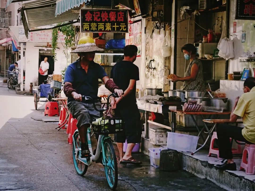 现在的拱北,还能留住多少珠海澳门人的脚步?
