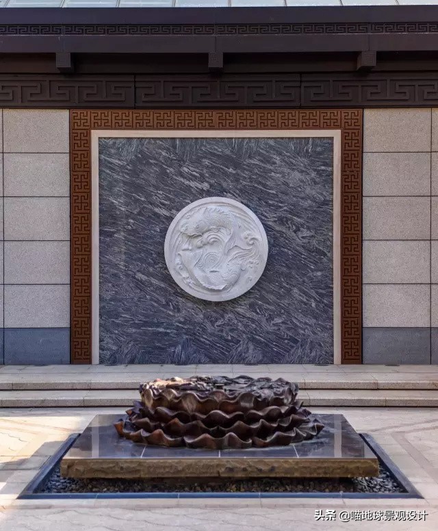 景墙圆形造型价格,简洁欧式庭院景观墙设计