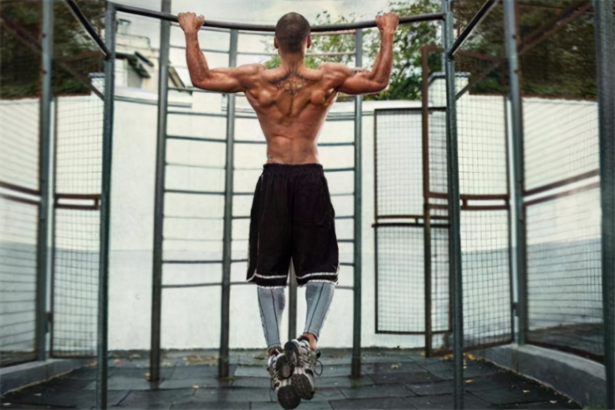 为什么引体向上会抖动,抖动引体向上