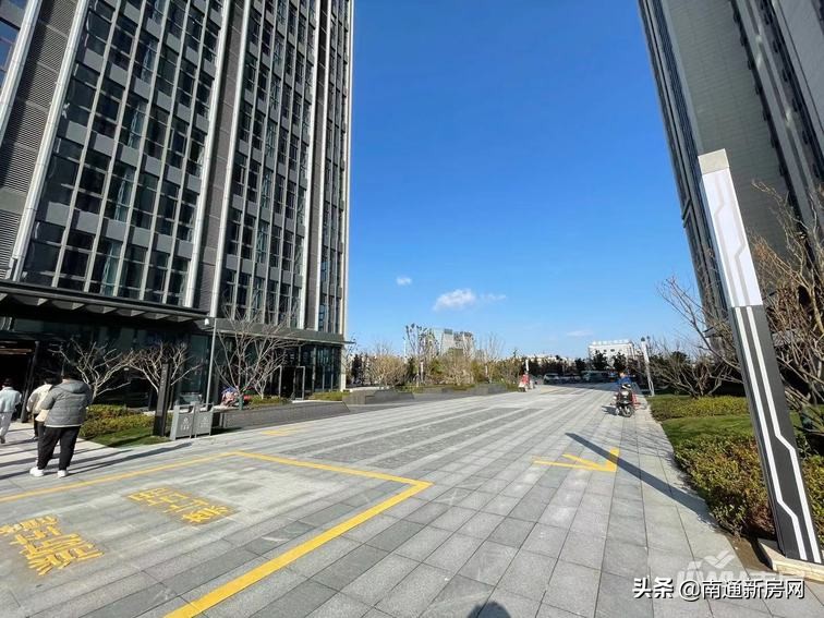 只剩最后一栋楼没修会烂尾吗,星光域公寓出售