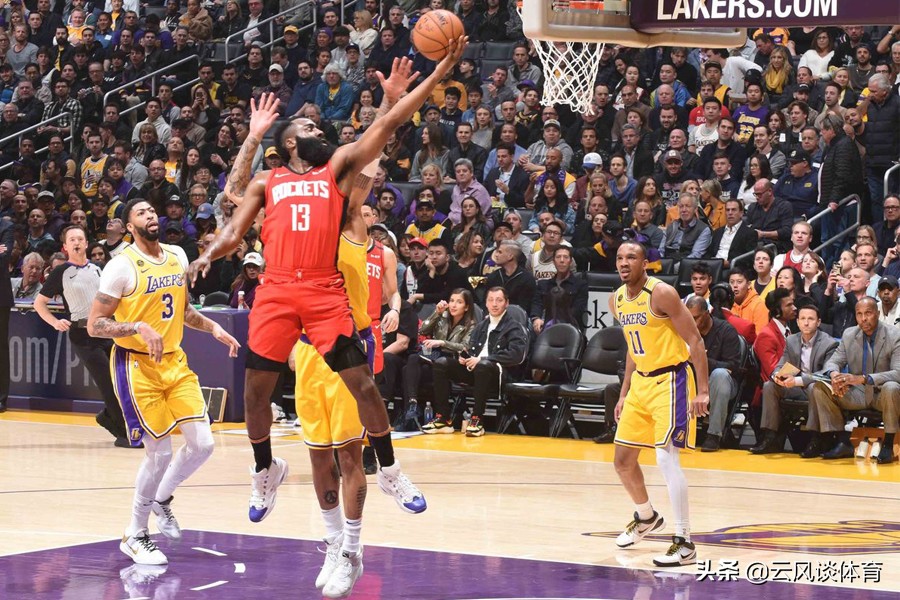 仅仅两场比赛，红队致命破绽显现，送走卡佩拉成为最大败笔