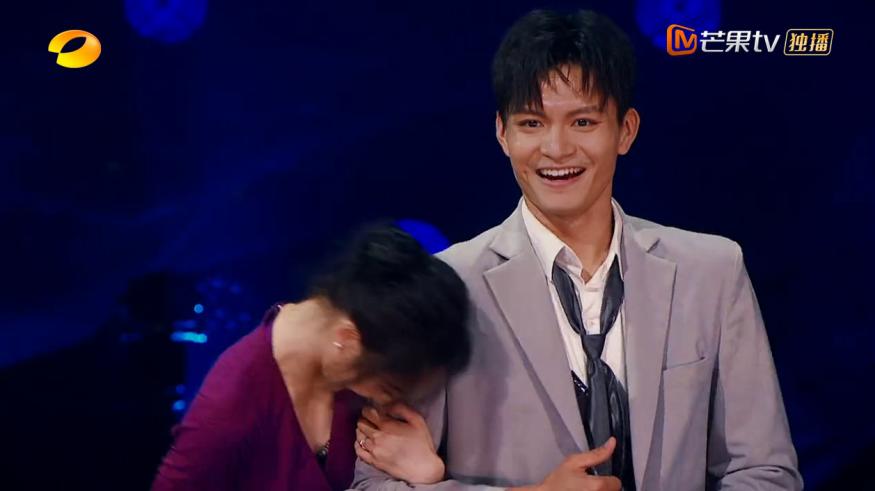 朱瑾慧陈镇威史密斯夫妇导师点评,朱瑾慧和陈镇威视频