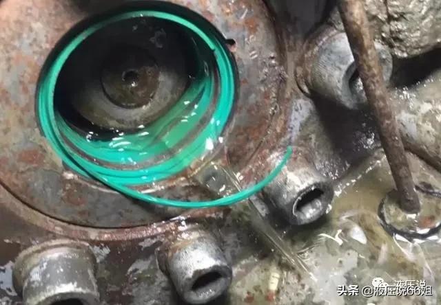 6米长液压缸漏油的解决方法,液压缸漏油的10大原因