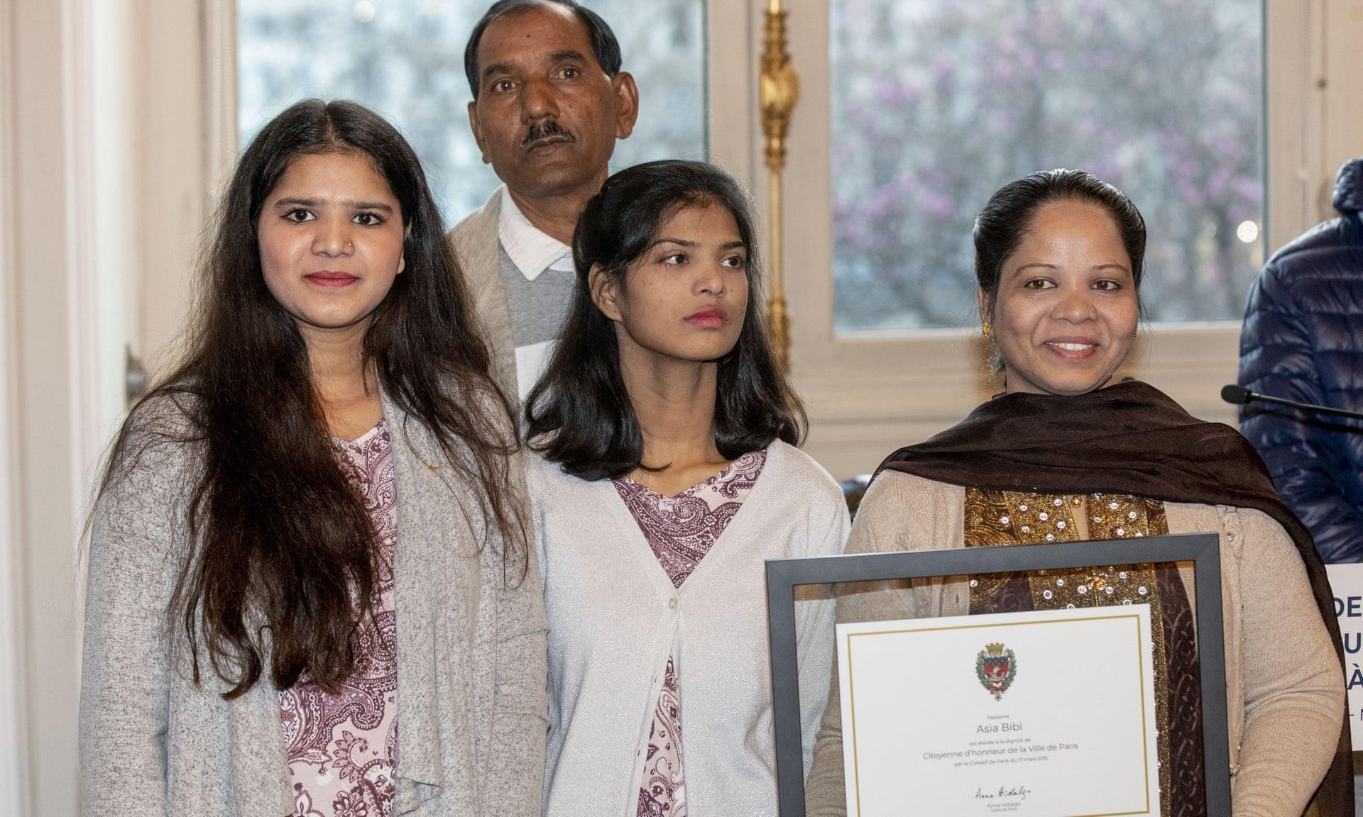 因信仰不同被处以吊刑,巴基斯坦妇女死里逃生后依然“想回家”