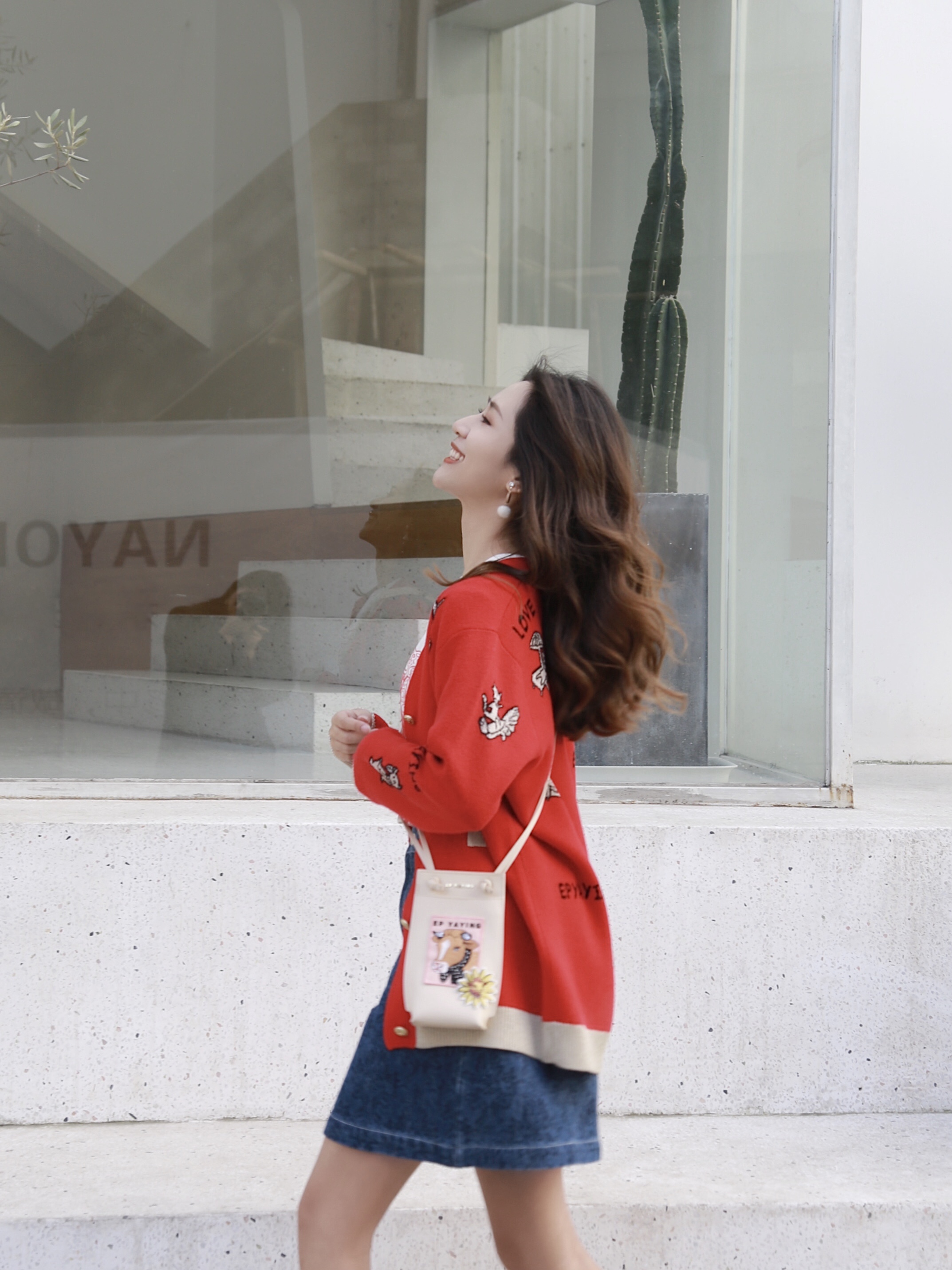 要火的“度假牛”有点萌!牛年小包好俏皮,高性价比雅莹真心爱了