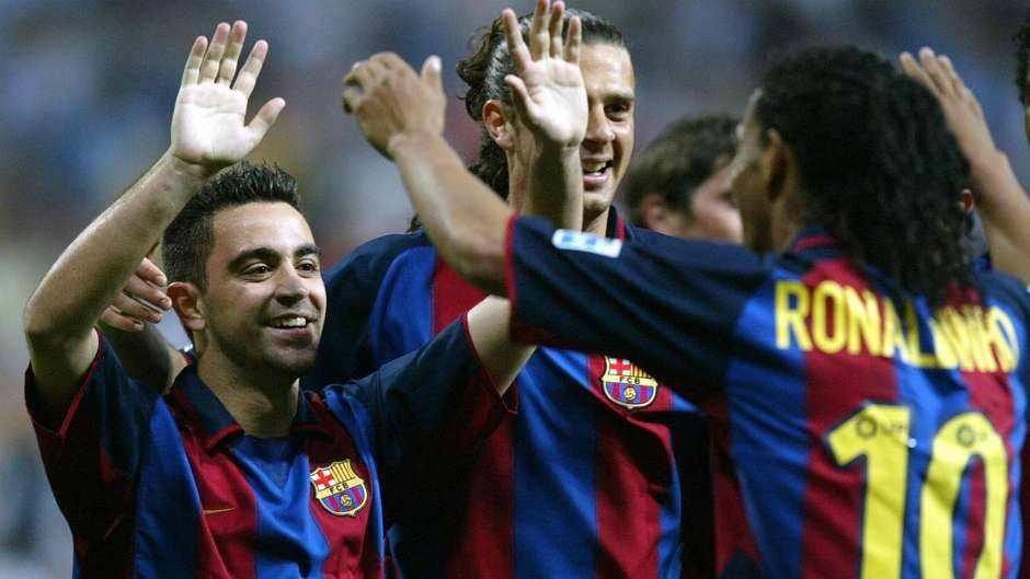 天下足球哈维最强大脑文案,哈维阿隆索退役听天下足球