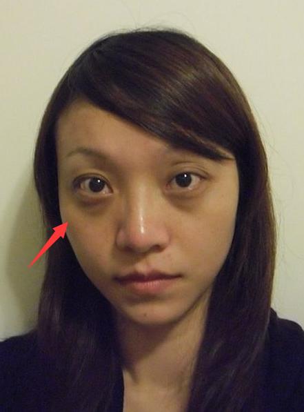 适合40岁平价抗皱保湿温和的眼霜,女人要想不显老多做保养