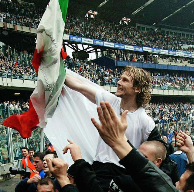 捷克铁人内德维德生涯无解进球秀,捷克铁人内德维德现状