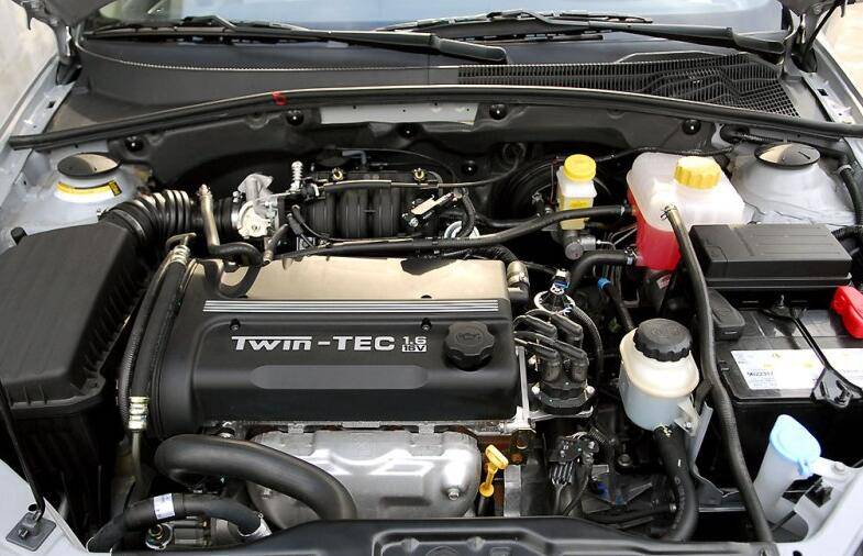 亲戚的旧车要一万块钱卖给我,19年的凯越卖五万