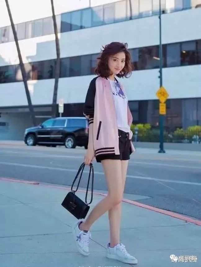 爱打扮的女生怎么样,爱打扮的女生都很物质吗