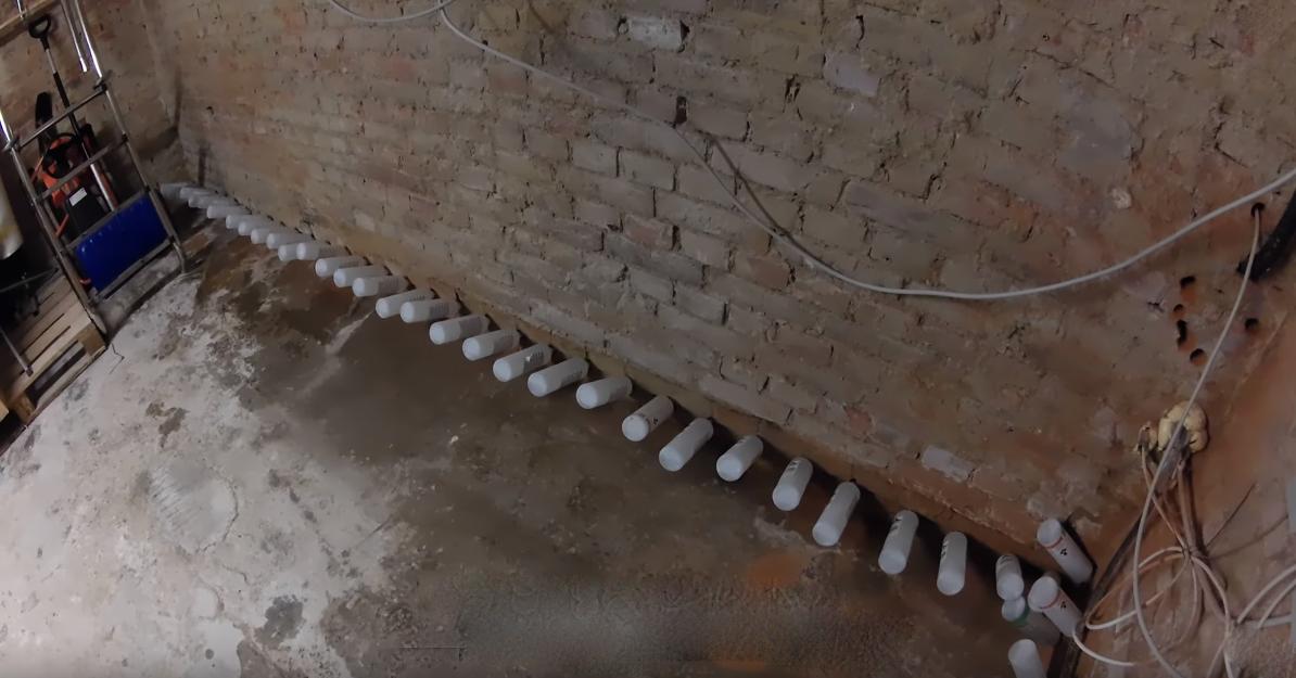 地下室太潮湿怎么除湿,有地下室为什么一楼还潮