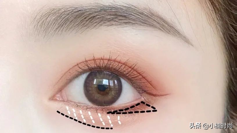 超级自然卧蚕怎么画,桥本环奈怎么变美