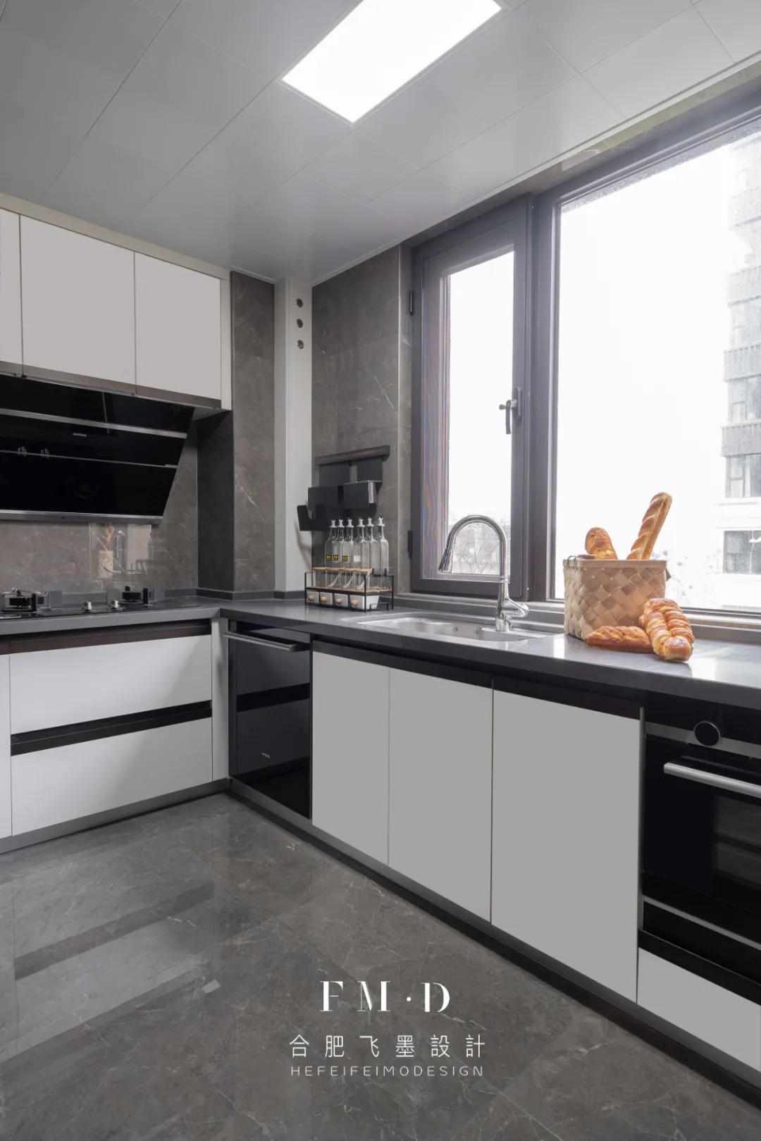 新房装修是全包划算还是半包划算,装修老房子是全包还是半包划算呢