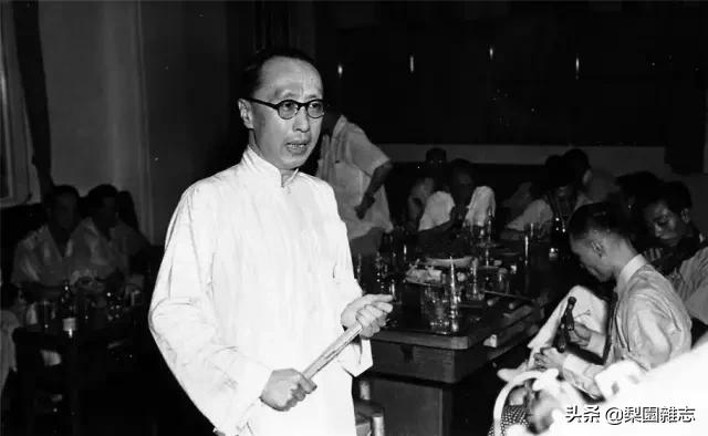 李慕良演奏视频,李慕良与马连良的借东风