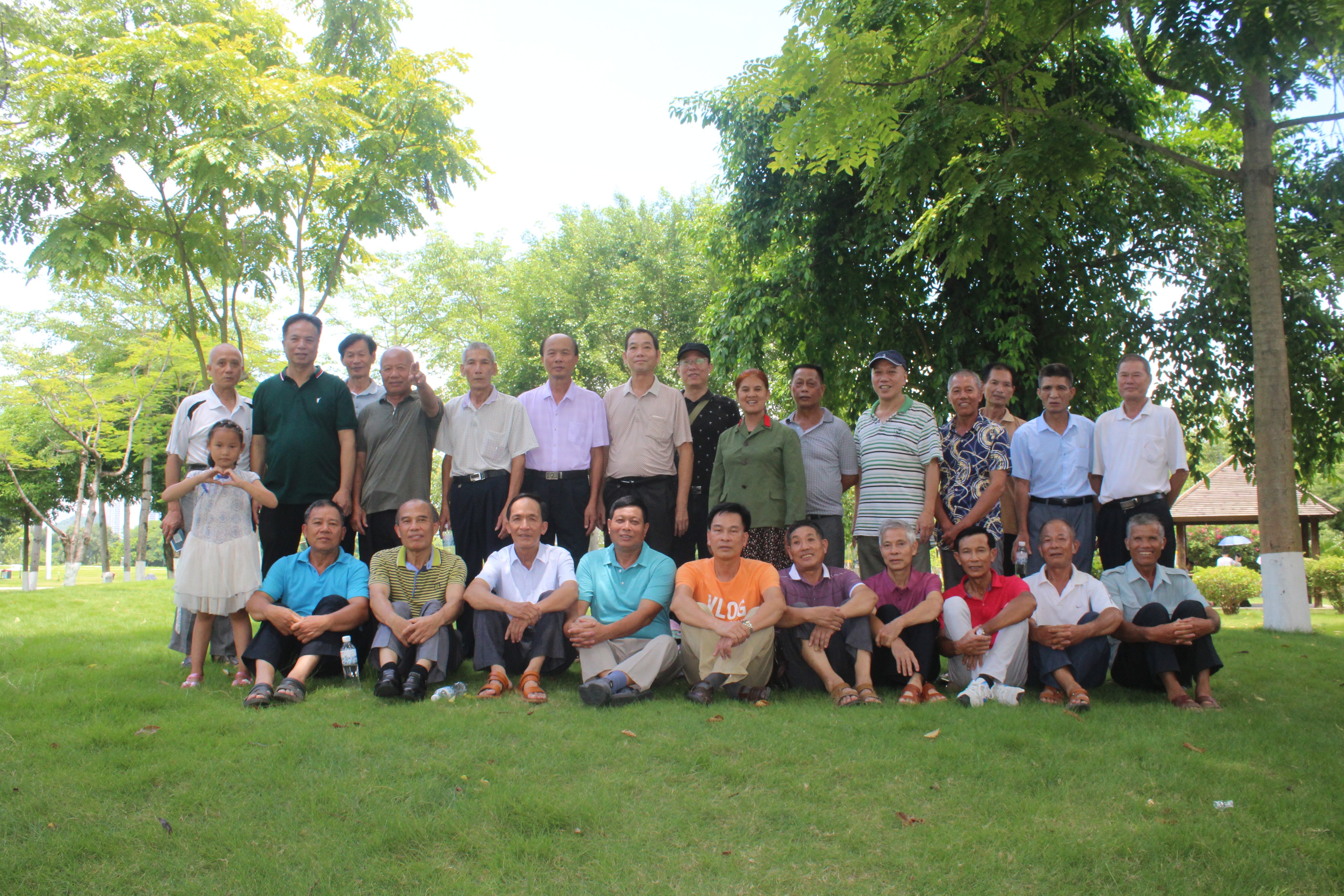 走进广空岁月永恒——地空导弹六团与四五八医院战友庆“八一”