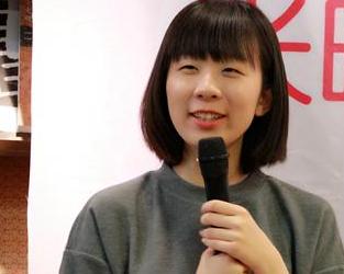 作家张晓晗一则发文把自己推上“风口浪尖”，被指炫富还抄袭