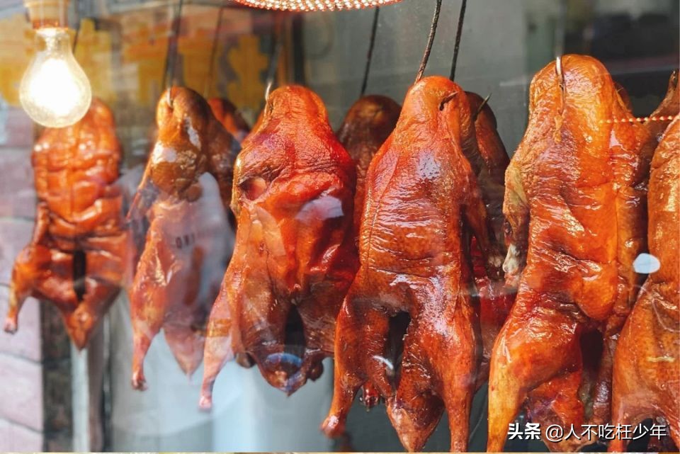 北京烤鸭鸭皮的做法,北京烤鸭新吃法一个人也能吃烤鸭