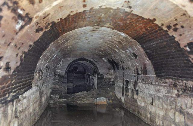 战争爆发怎么提高存活率,假如爆发战争应该做什么