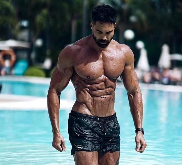 一直练腹肌不明显怎么办,经常练腹肌会导致不容易长高吗