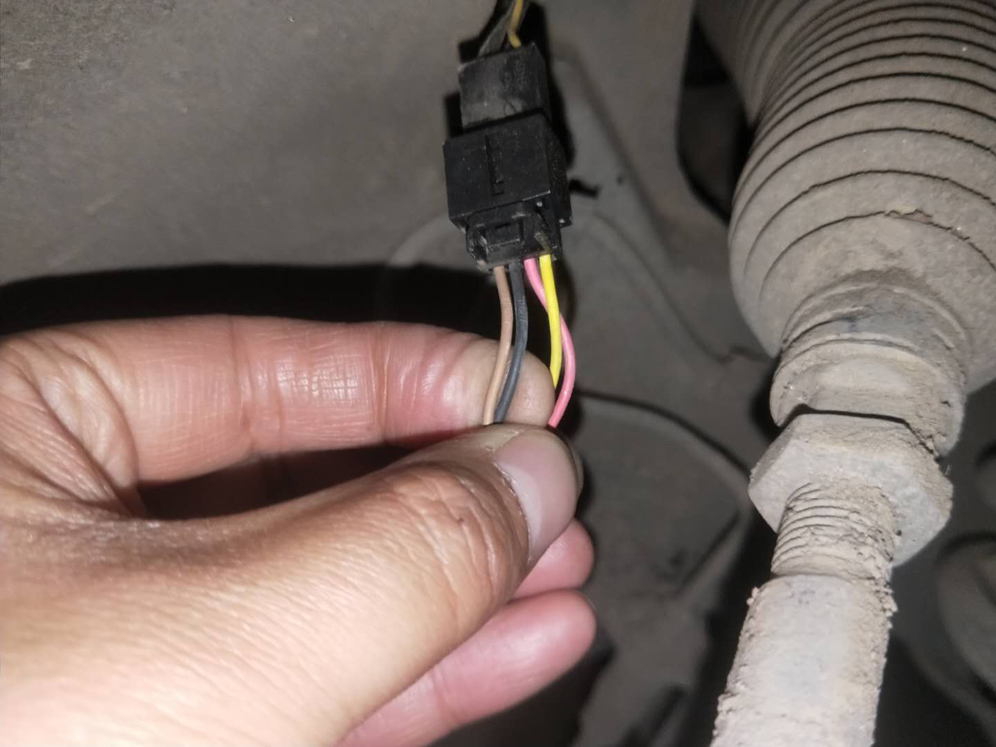 奥迪6缸2.8发动机通病,奥迪2.8v6发动机抖动缺缸