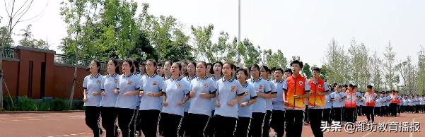 潍坊四中成绩标准,山东潍坊四中体育教学