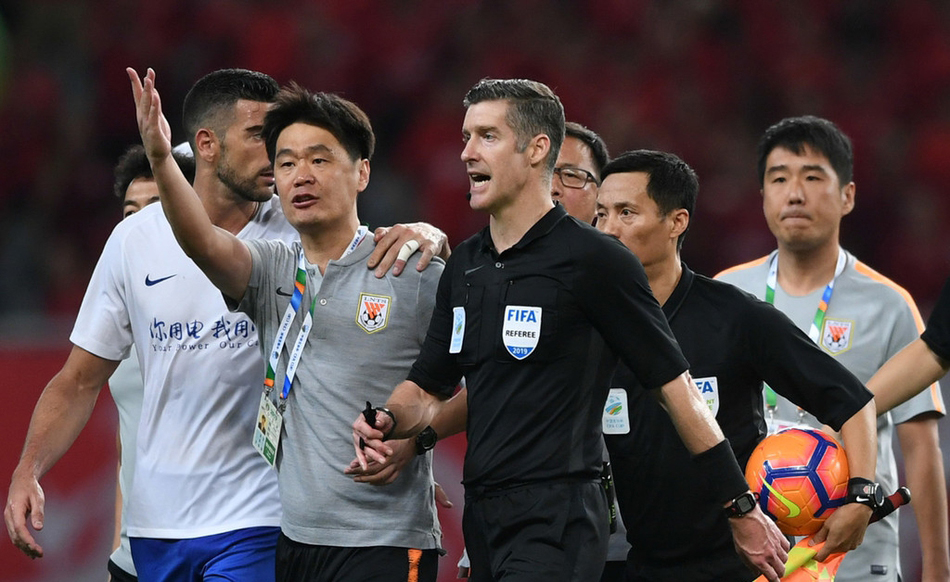 黄健翔谈李霄鹏,李霄鹏最新事件