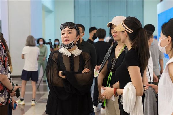 捷报！2021JINGART艺览北京疫情后首度火爆点燃总销售额千万以上