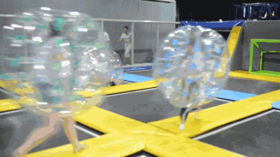 这样的蹦床公园你敢体验吗,世界十大蹦床乐园