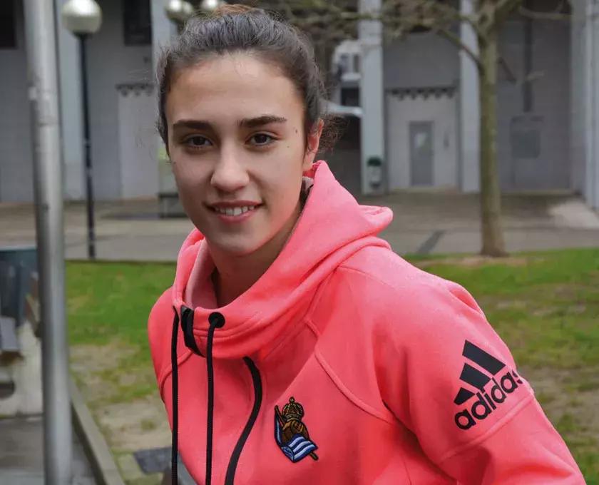 浣犺涪鐞冪殑鏍峰瓙鐪熺編,浣犺涪鐞冪殑鏍峰瓙鐪熺編浣滄枃