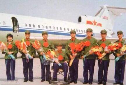 建国劫机第一案惊心动魄“子爵号”机组当场击杀歹徒(三)