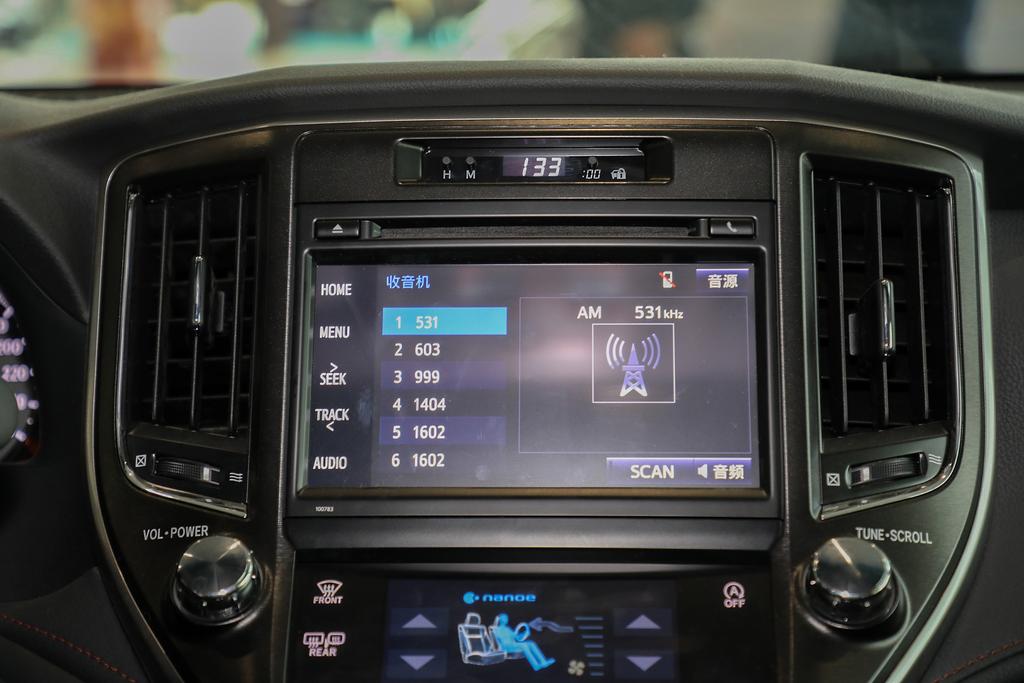 皇冠14代2.0t运动版测评,2020皇冠顶配测评