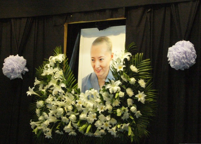 林黛玉陈晓旭几岁去世,陈晓旭林黛玉去世视频