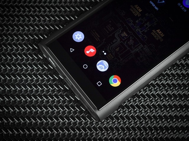 售价8998元的无损音乐*放播**器飞傲M15详细测评