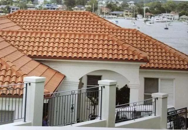 水泥顶好还是瓦顶好,轻钢结构水泥瓦顶