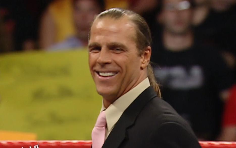 wwe惹怒主持人被主持人暴打,wwe史上最大丑闻