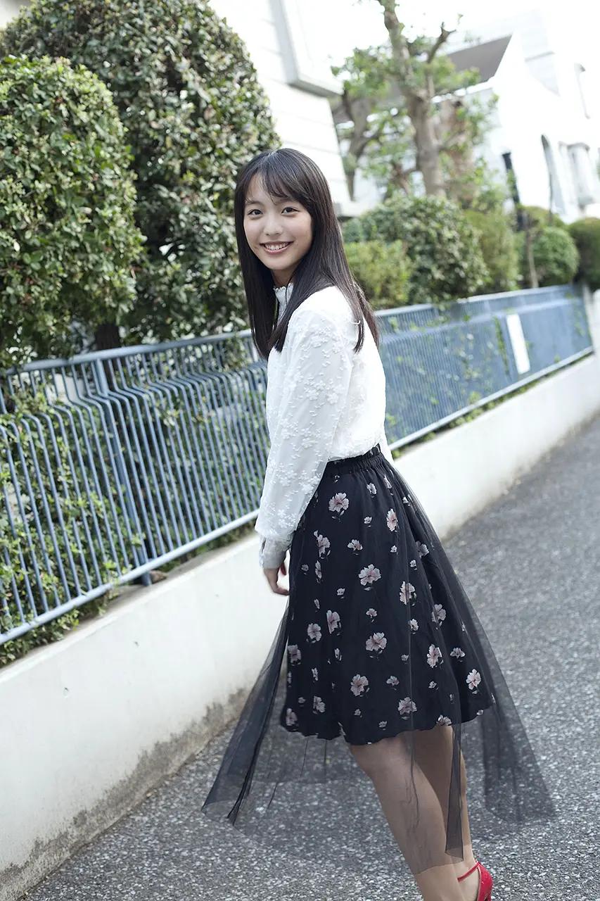 驹井莲采访，青森县美少女，饰演的电影获得大阪亚洲电影节最高奖